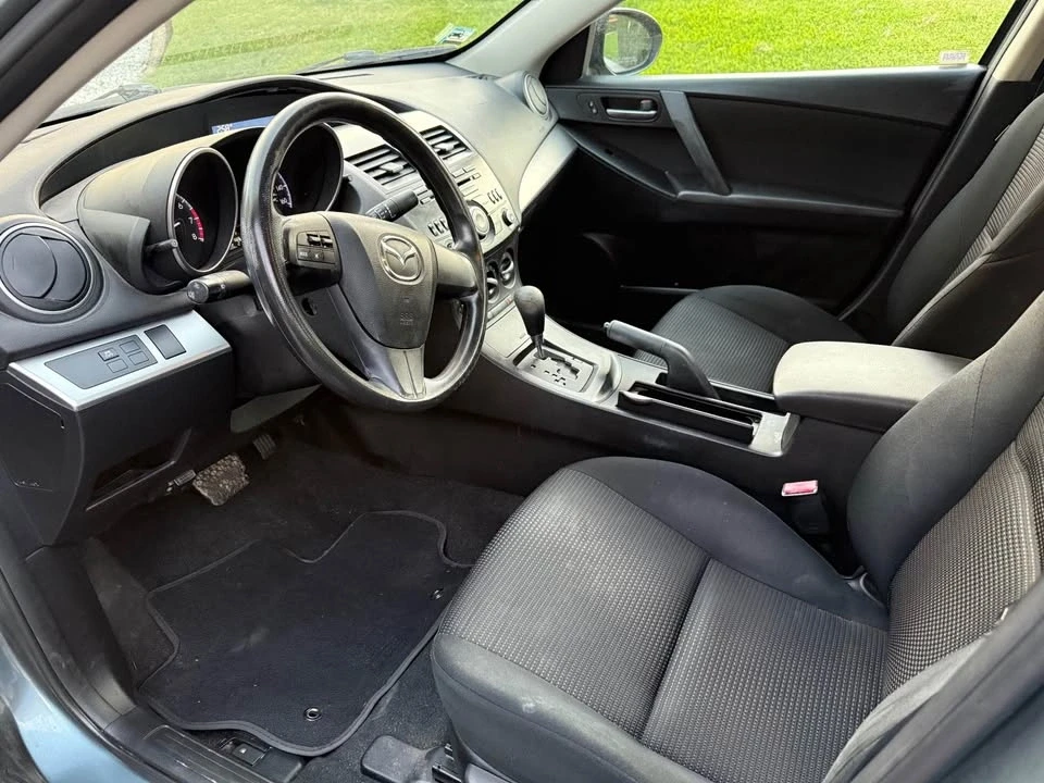 2013 Mazda Mazda 3 2nd Gen - Image 10 of 17