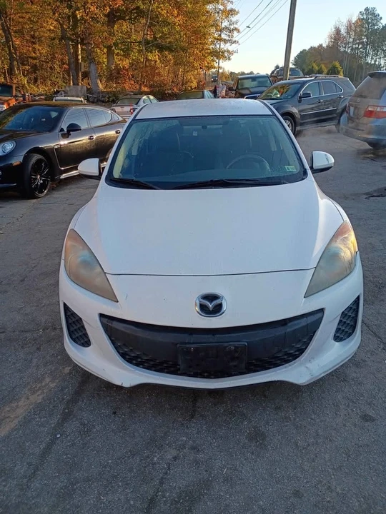 2013 Mazda Mazda 3 2nd Gen - Image 6 of 17