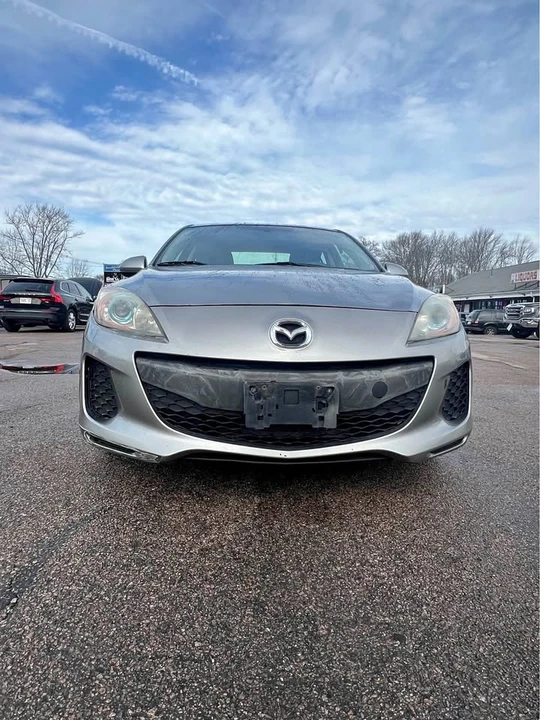 2013 Mazda Mazda 3 2nd Gen - Image 2 of 16