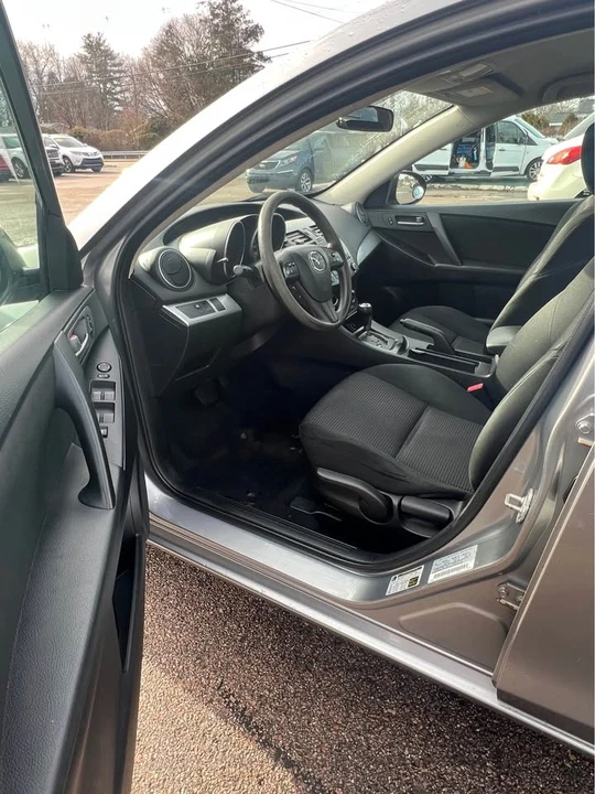 2013 Mazda Mazda 3 2nd Gen - Image 12 of 16