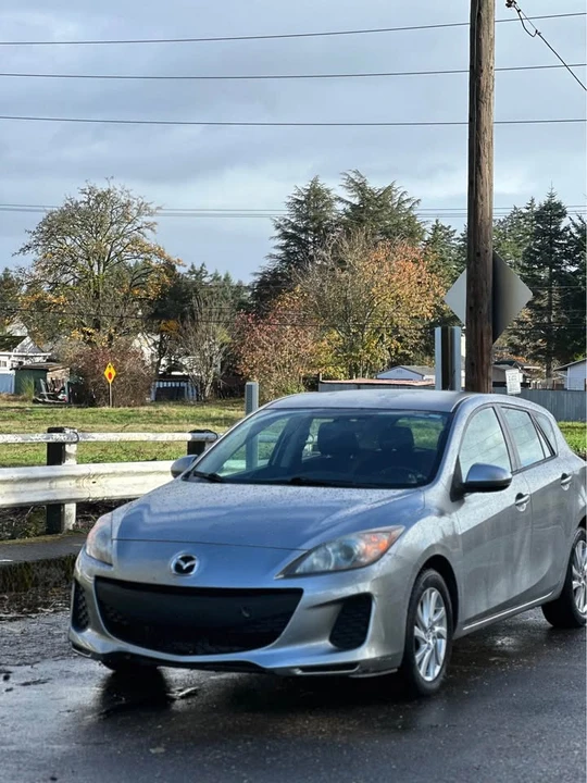 2013 Mazda Mazda 3 2nd Gen - Image 10 of 15