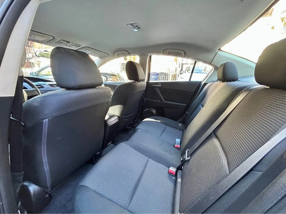 2013 Mazda Mazda 3 2nd Gen - Image 6 of 9