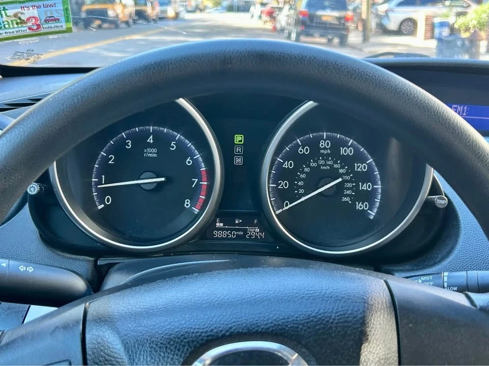 2013 Mazda Mazda 3 2nd Gen - Image 8 of 9