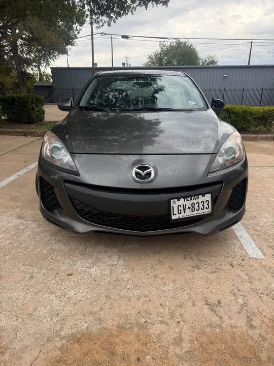 2013 Mazda Mazda 3 2nd Gen - Image 2 of 14