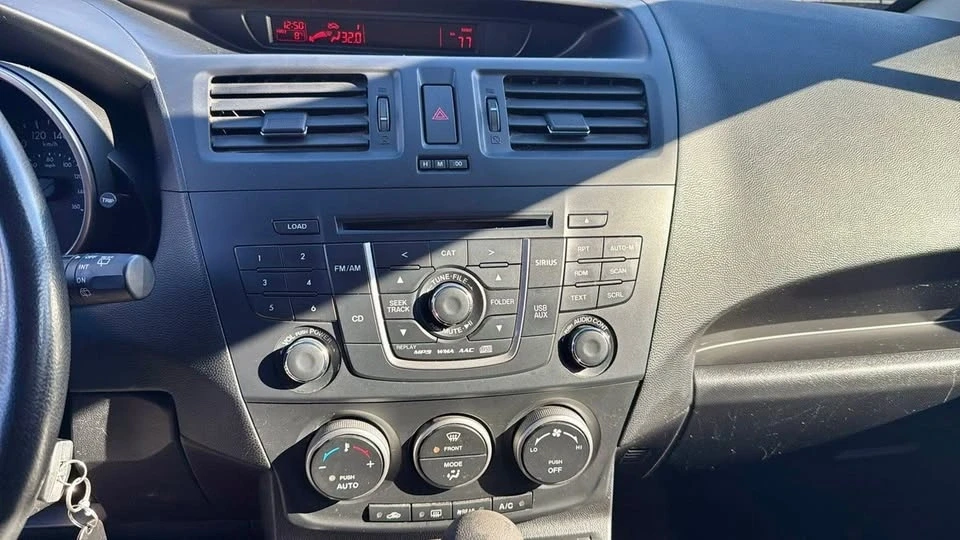2013 Mazda Mazda 5 - Image 14 of 19