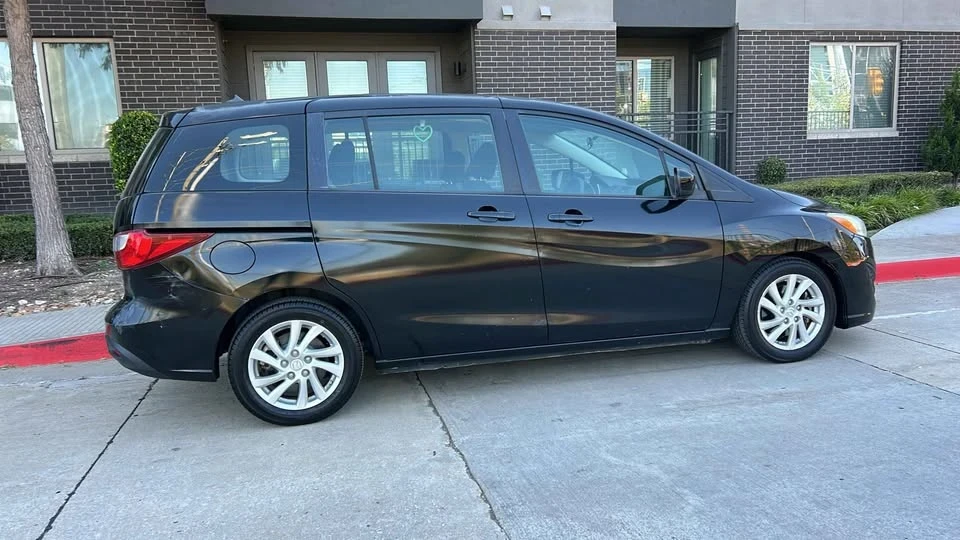 2013 Mazda Mazda 5 - Image 6 of 14