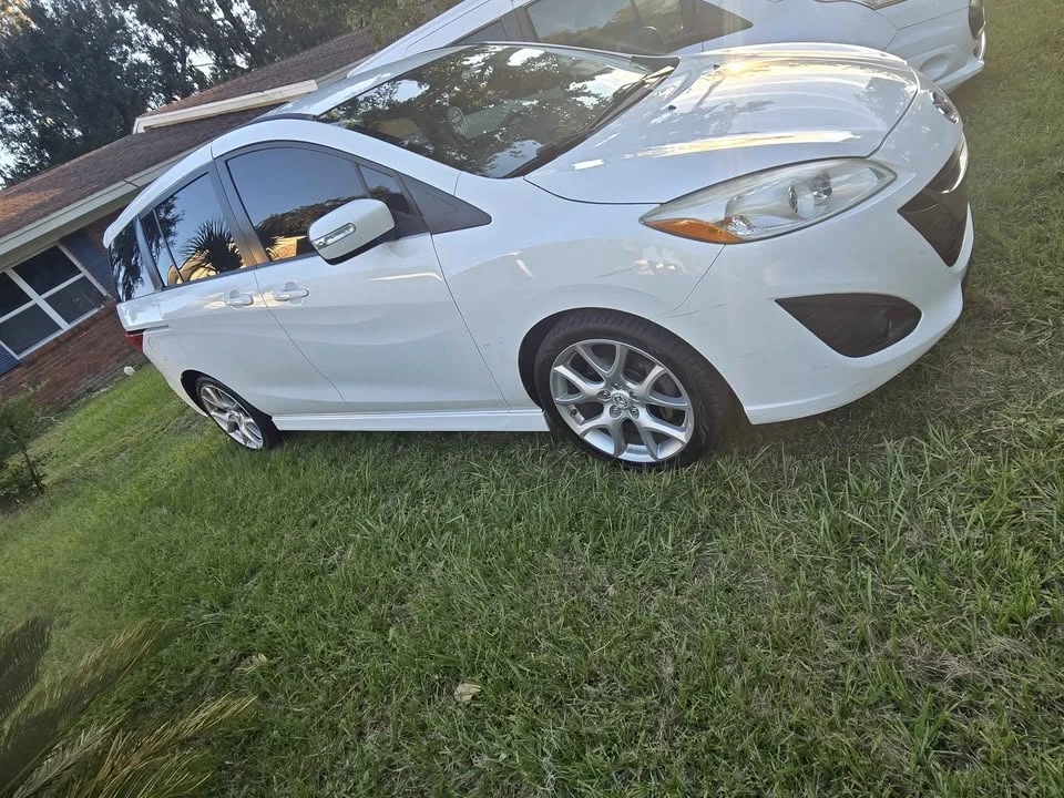 2013 Mazda Mazda 5 - Image 4 of 6