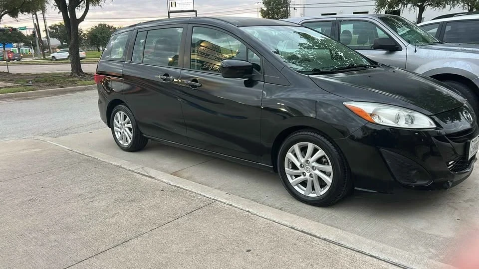 2013 Mazda Mazda 5 - Image 4 of 17