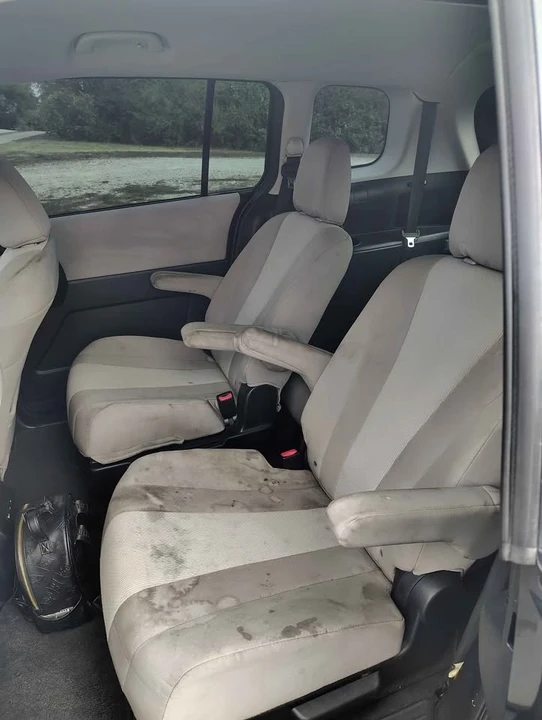 2013 Mazda Mazda 5 - Image 3 of 6