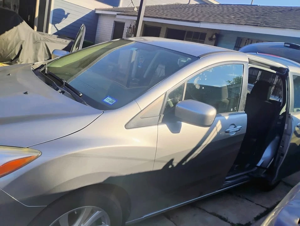 2013 Mazda Mazda 5 - Image 5 of 9