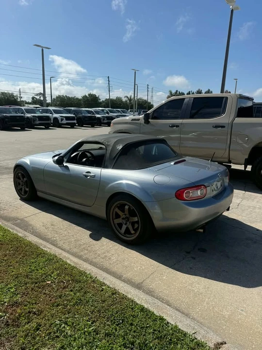 2013 Mazda NC MX-5 Miata - Image 4 of 13