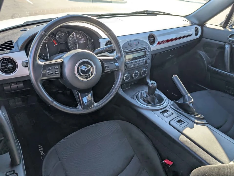 2013 Mazda NC MX-5 Miata - Image 6 of 6