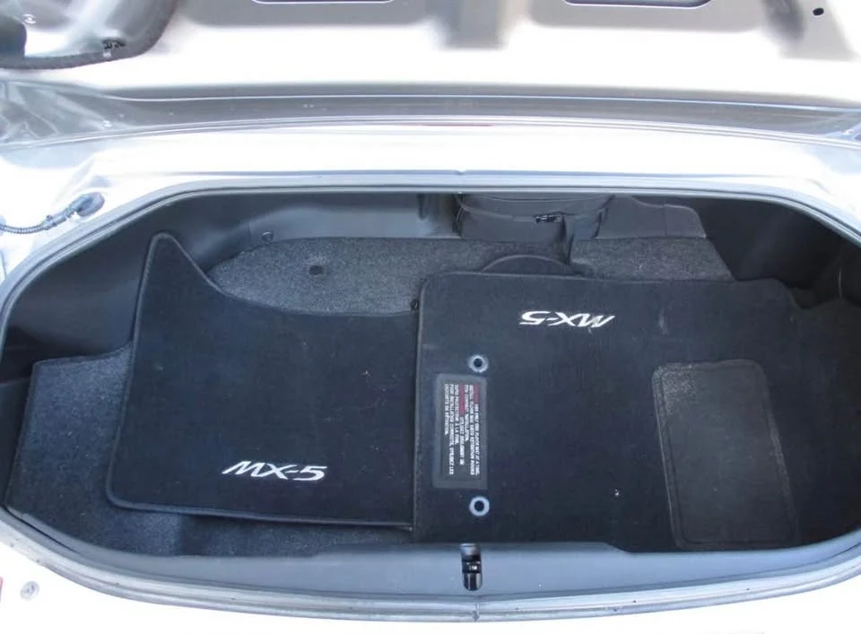 2013 Mazda NC MX-5 Miata - Image 9 of 10