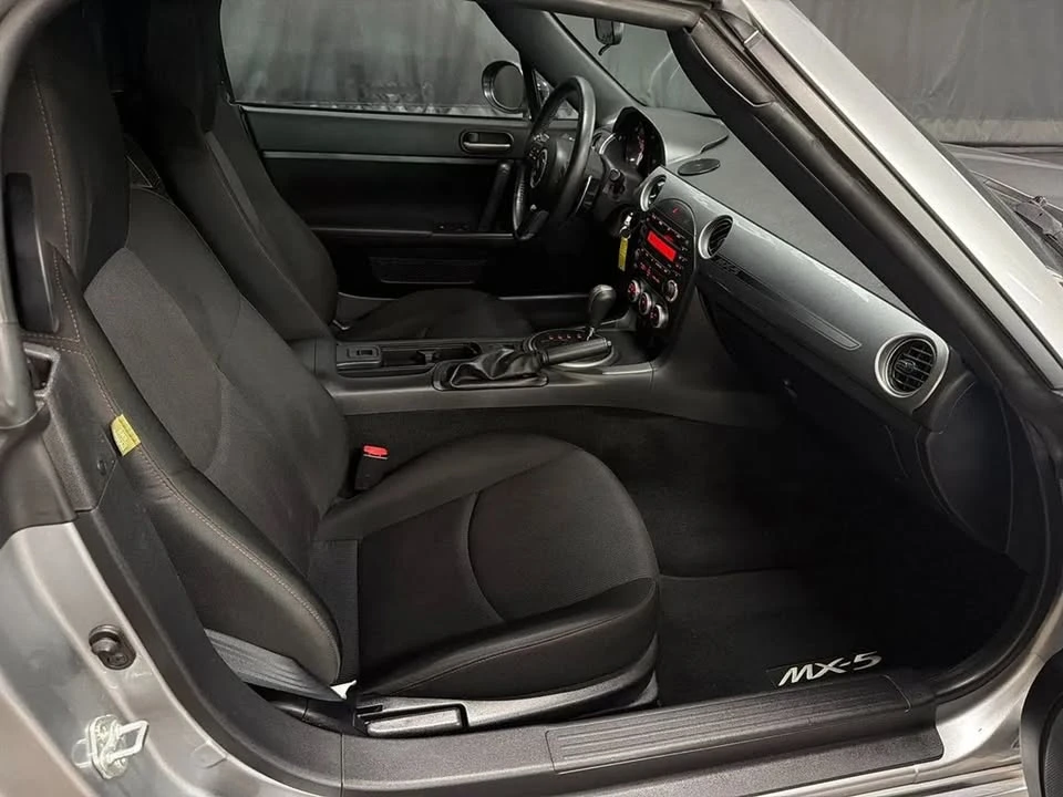 2013 Mazda NC MX-5 Miata - Image 19 of 20