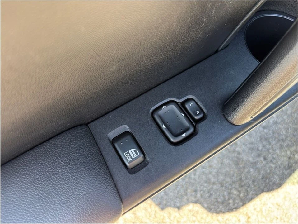 2013 Mazda NC MX-5 Miata - Image 17 of 20
