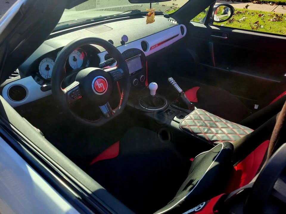 2013 Mazda NC MX-5 Miata - Image 2 of 9