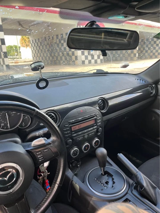 2013 Mazda NC MX-5 Miata - Image 8 of 9
