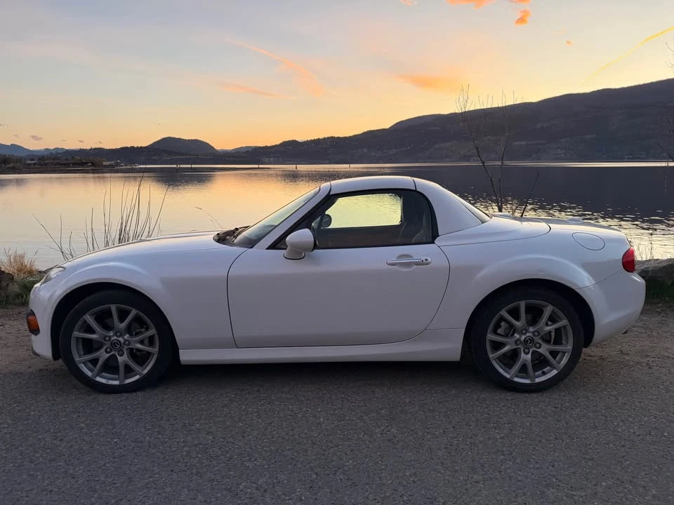 2013 Mazda NC MX-5 Miata - Image 5 of 8