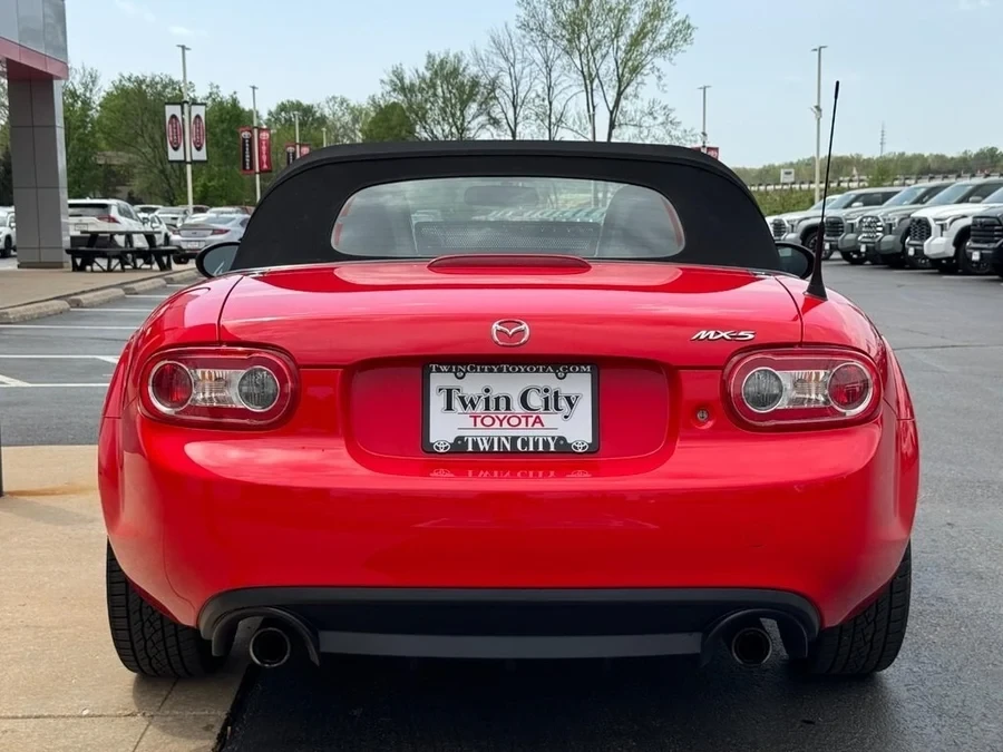 2013 Mazda NC MX-5 Miata - Image 4 of 12