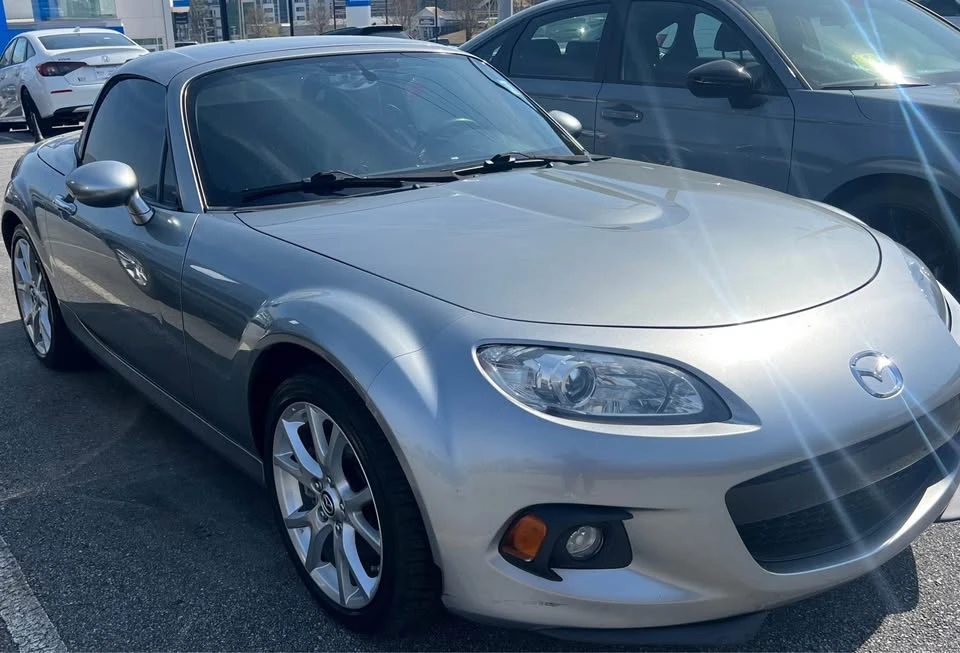 2013 Mazda NC MX-5 Miata - Image 2 of 11