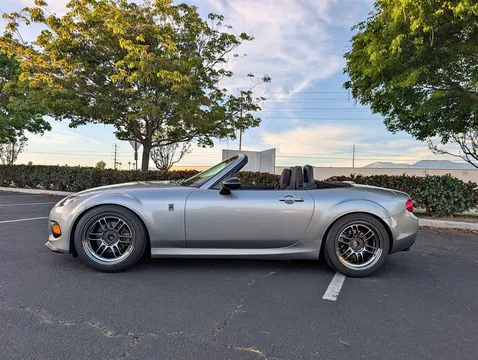 2013 Mazda MX-5 Miata Club Spec Convertible