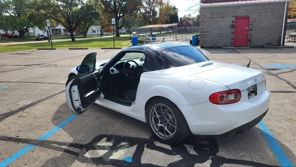 2013 Mazda NC MX-5 Miata - Image 11 of 16