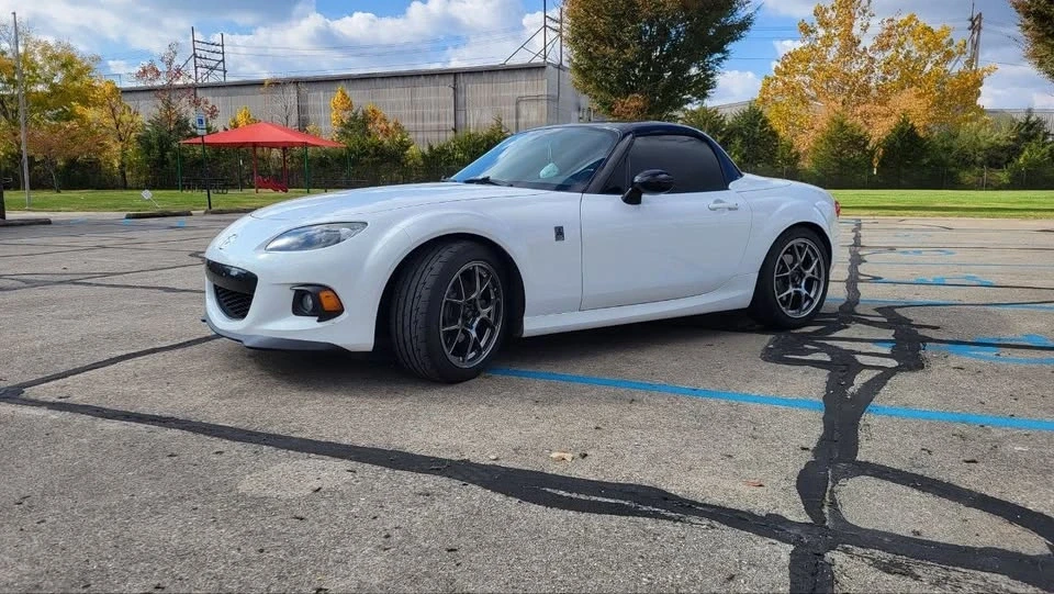 2013 Mazda NC MX-5 Miata - Image 4 of 16