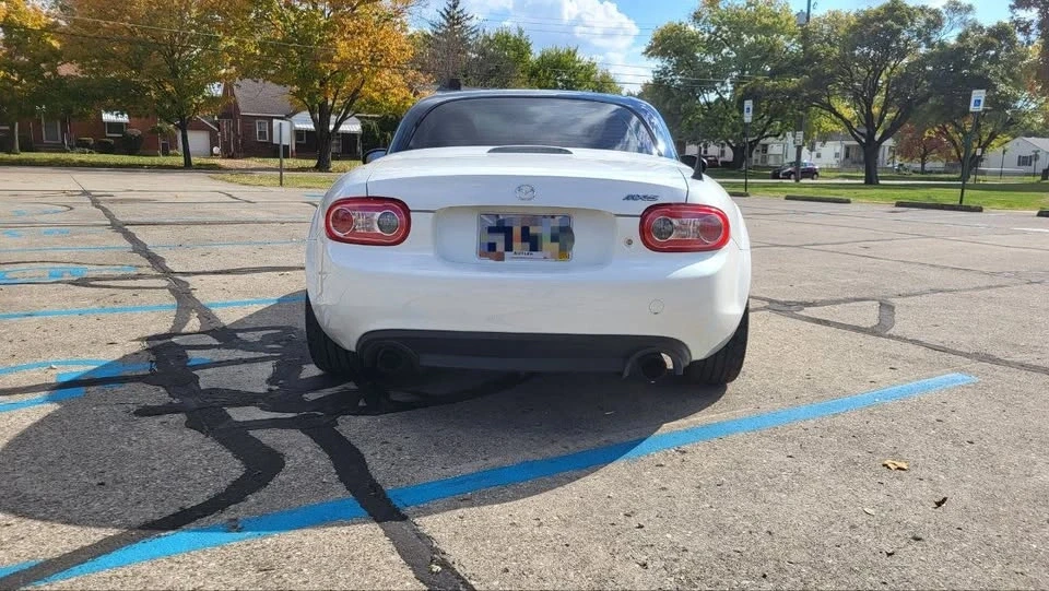 2013 Mazda NC MX-5 Miata - Image 12 of 16