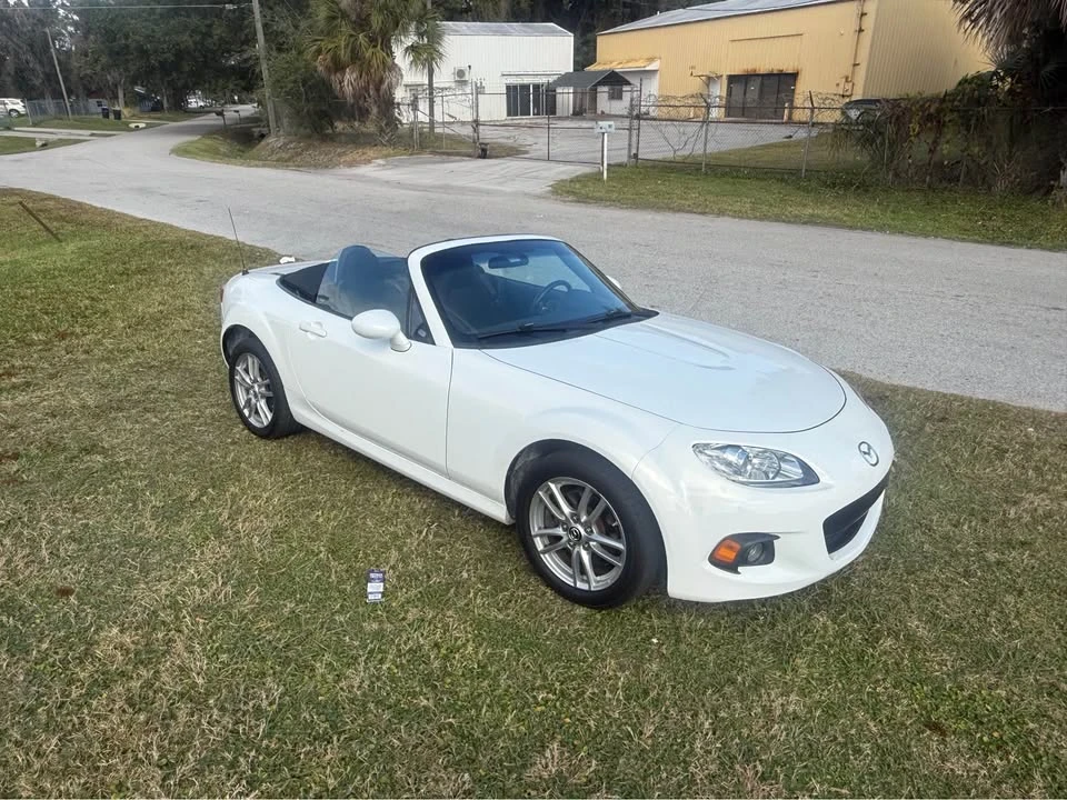 2013 Mazda NC MX-5 Miata - Image 6 of 12