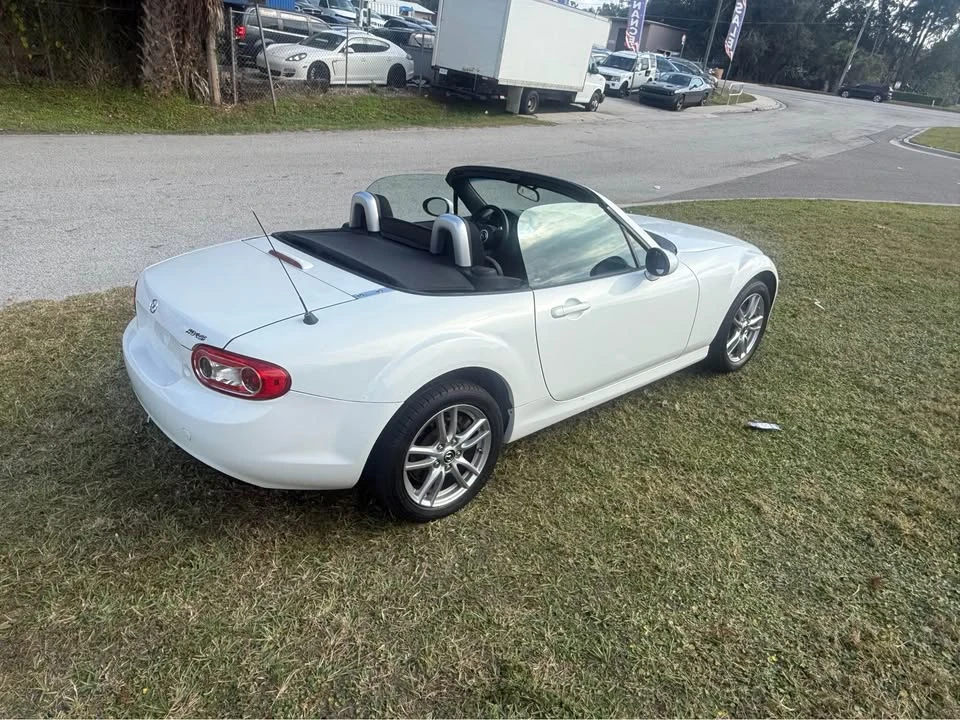 2013 Mazda NC MX-5 Miata - Image 9 of 12