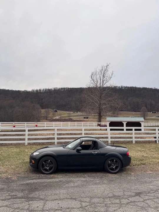 2013 Mazda NC MX-5 Miata - Image 3 of 3