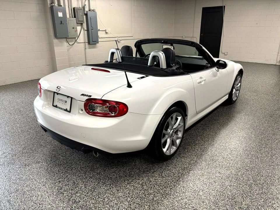 2013 Mazda NC MX-5 Miata - Image 11 of 17