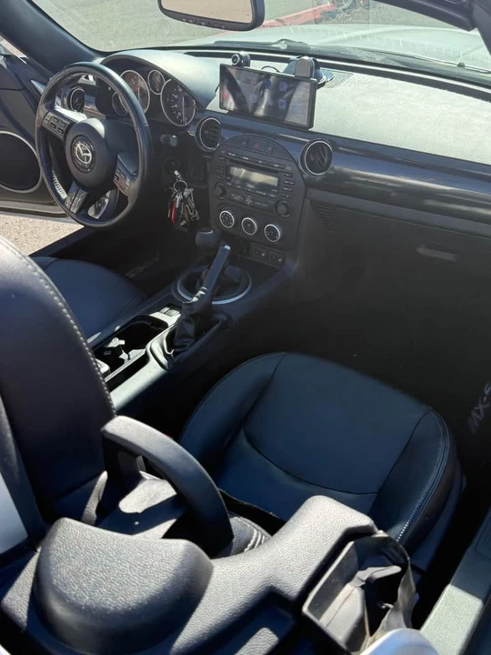 2013 Mazda NC MX-5 Miata - Image 9 of 11