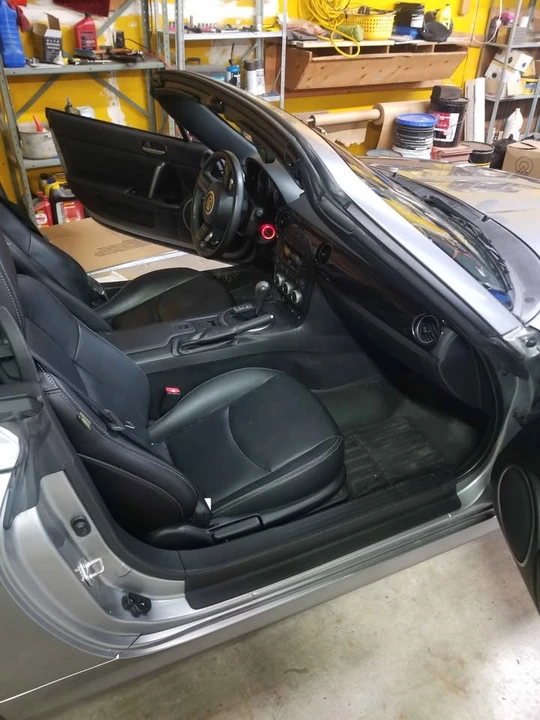 2013 Mazda NC MX-5 Miata - Image 6 of 8