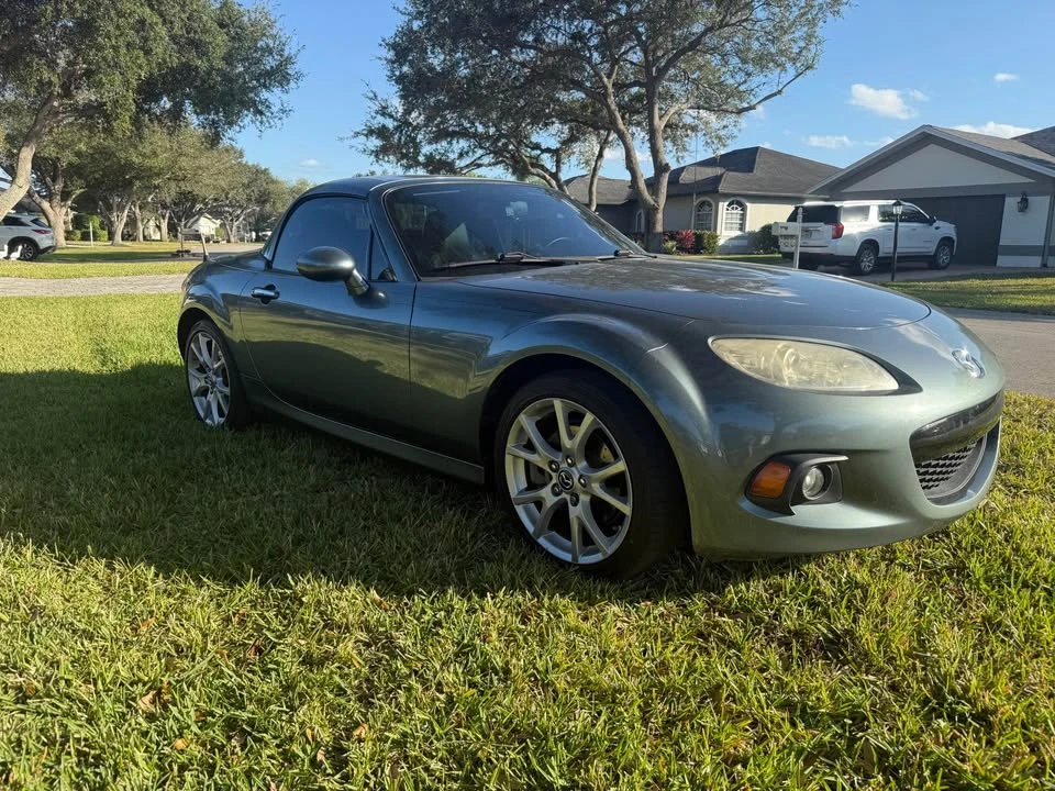 2013 Mazda NC MX-5 Miata - Image 2 of 8