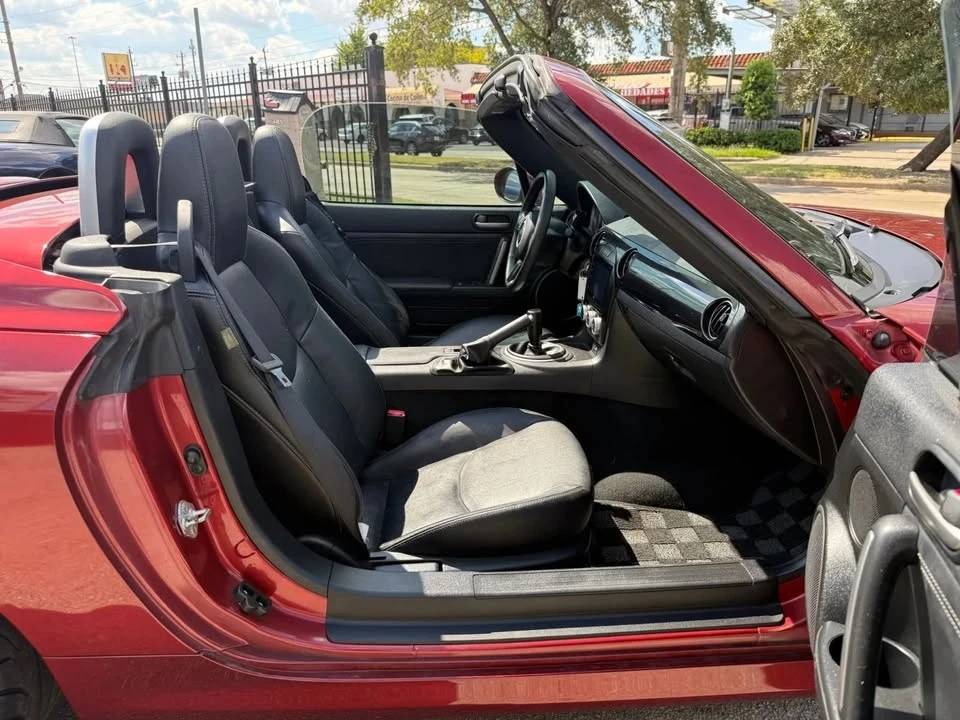 2013 Mazda NC MX-5 Miata - Image 17 of 20