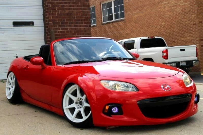 2013 Mazda NC MX-5 Miata - Image 2 of 16