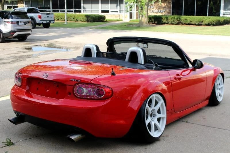 2013 Mazda NC MX-5 Miata - Image 4 of 16