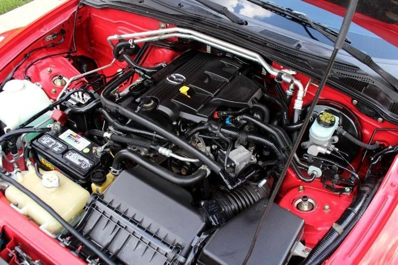 2013 Mazda NC MX-5 Miata - Image 15 of 16