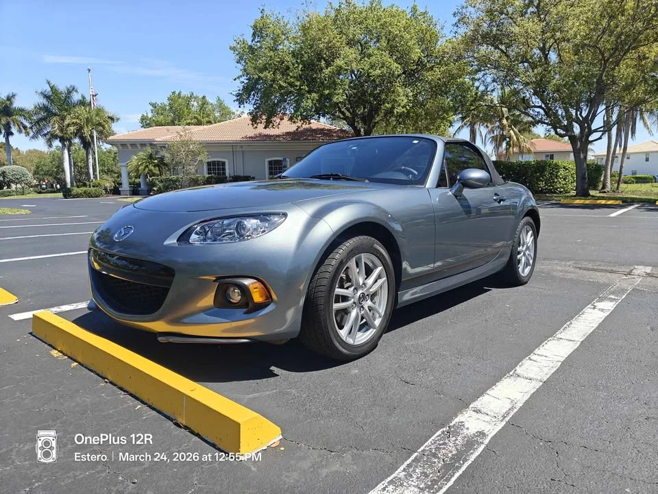 2013 Mazda NC MX-5 Miata - Image 2 of 20
