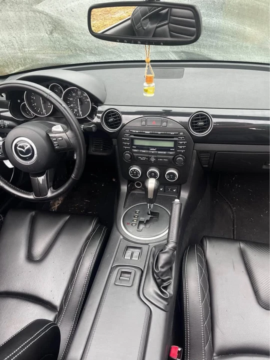 2013 Mazda NC MX-5 Miata - Image 8 of 9