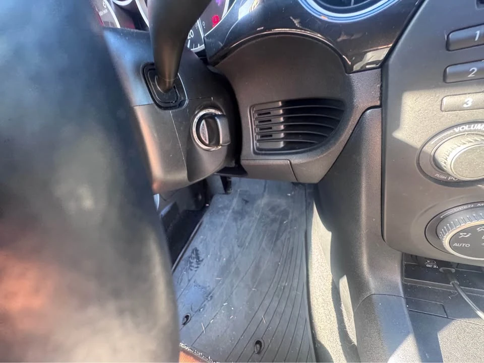 2013 Mazda NC MX-5 Miata - Image 14 of 15