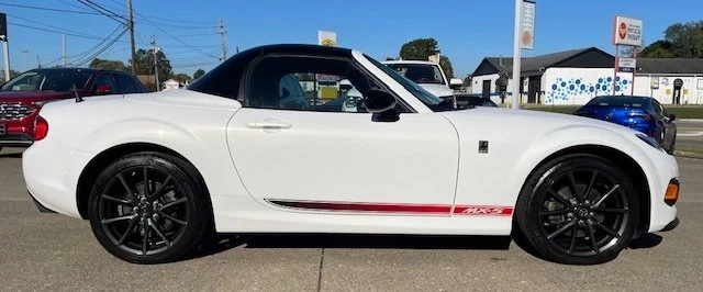 2013 Mazda NC MX-5 Miata - Image 8 of 13