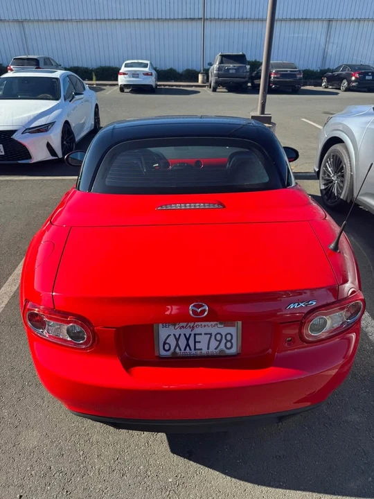 2013 Mazda NC MX-5 Miata - Image 10 of 17