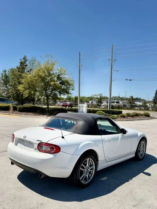2013 Mazda NC MX-5 Miata - Image 3 of 8