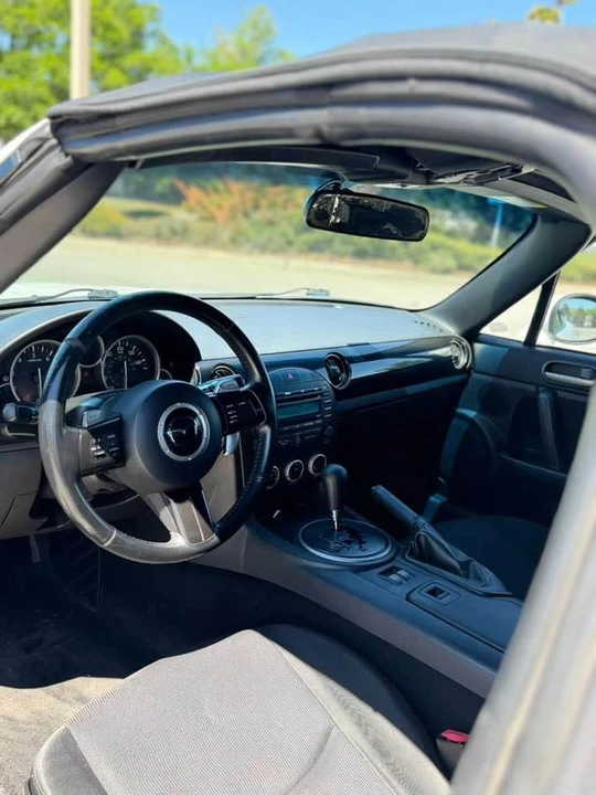 2013 Mazda NC MX-5 Miata - Image 6 of 8