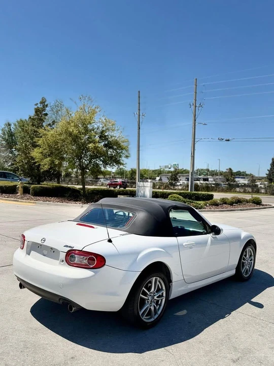 2013 Mazda NC MX-5 Miata - Image 3 of 7
