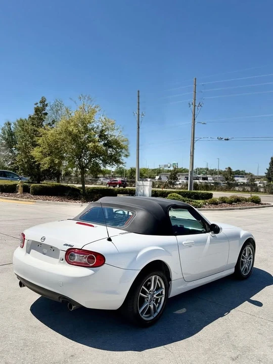 2013 Mazda NC MX-5 Miata - Image 2 of 6