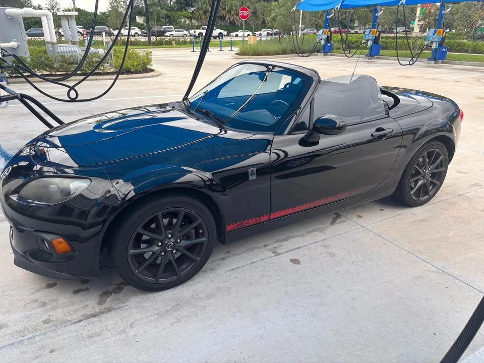 2013 Mazda NC MX-5 Miata - Image 8 of 9