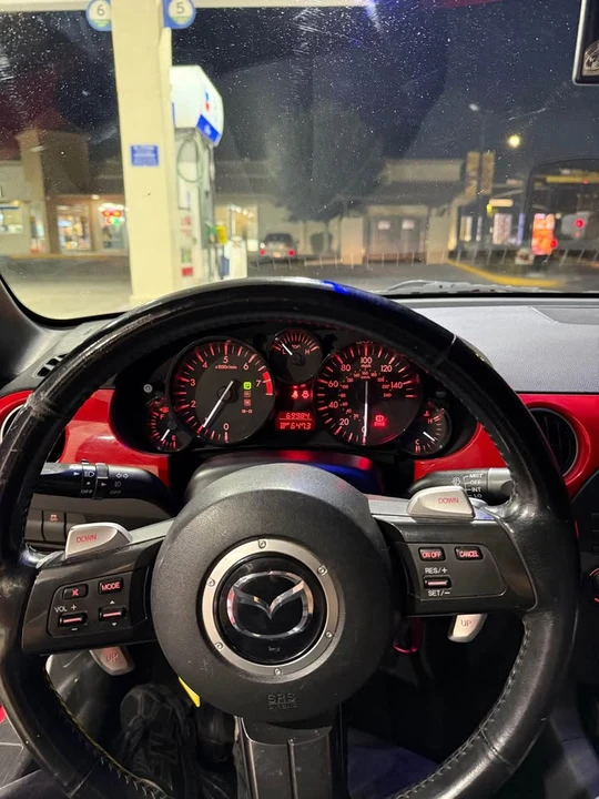 2013 Mazda NC MX-5 Miata - Image 6 of 9